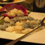 ドラゴンフルーツとむきえびの炒め物